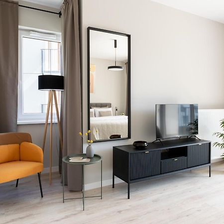 Platinum Apartments Варшава Екстериор снимка