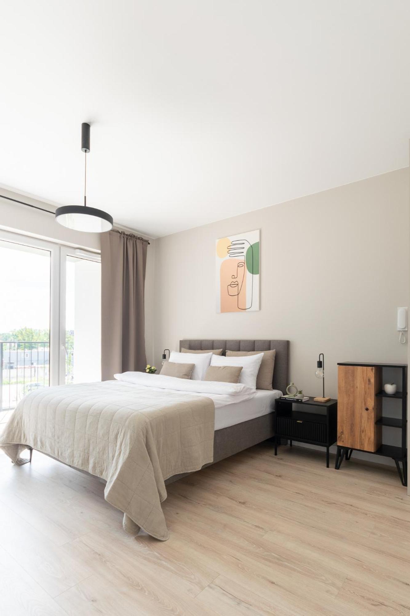 Platinum Apartments Варшава Екстериор снимка