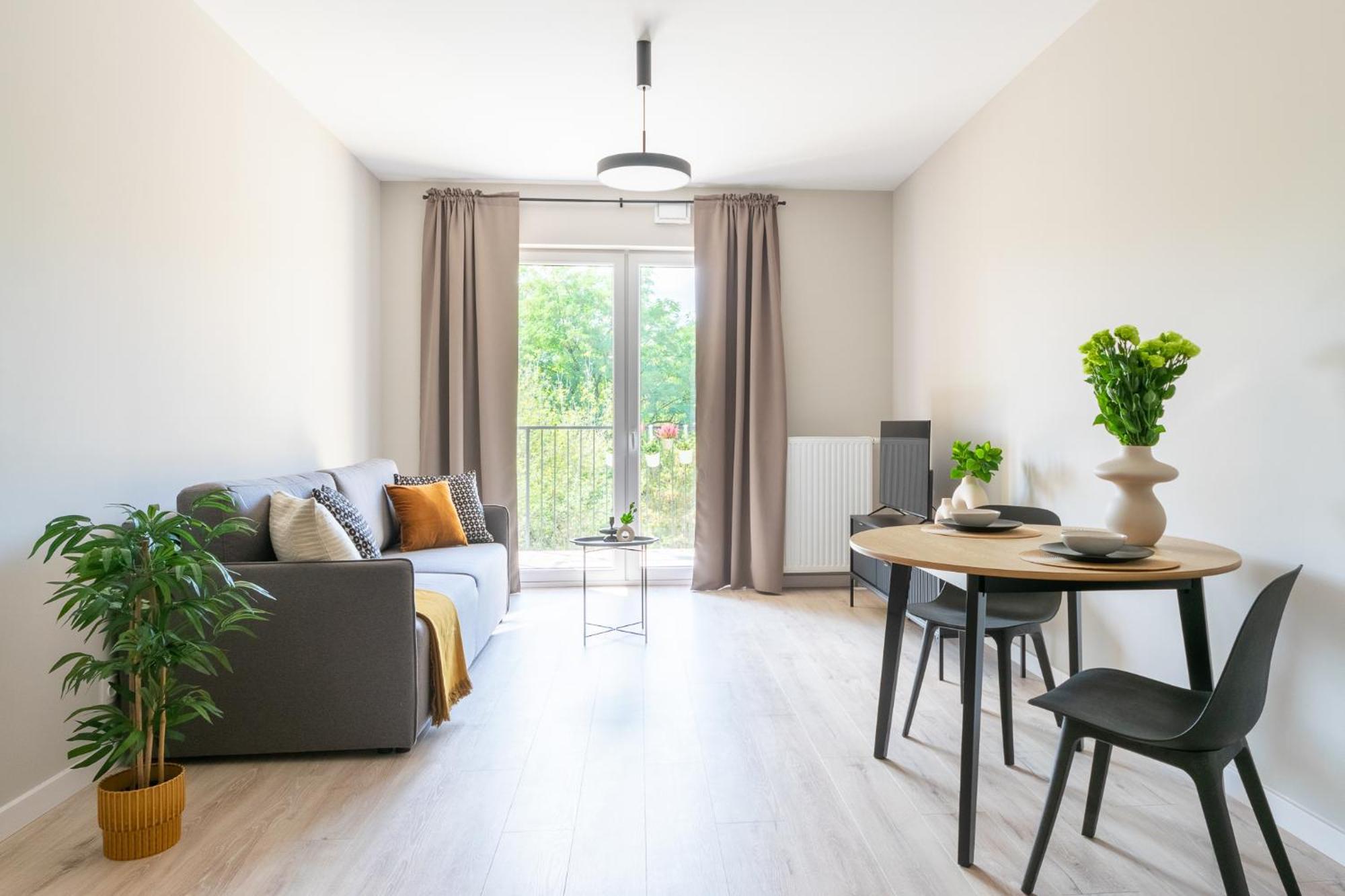 Platinum Apartments Варшава Екстериор снимка