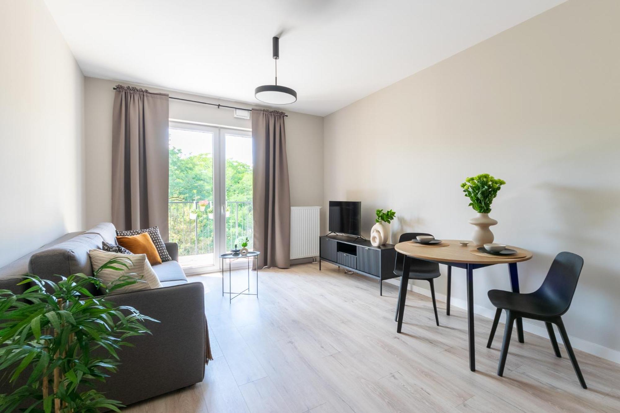 Platinum Apartments Варшава Екстериор снимка
