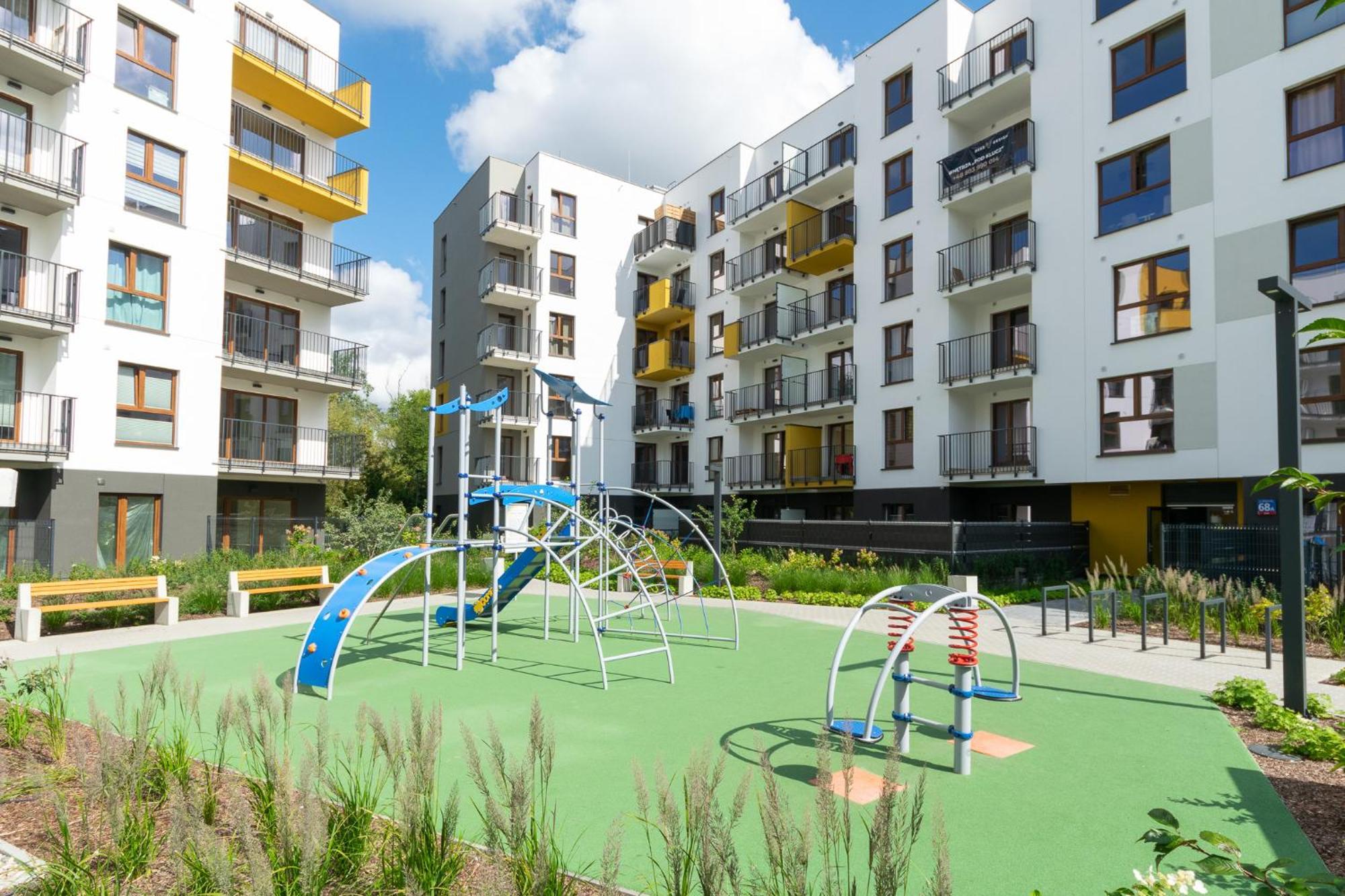 Platinum Apartments Варшава Екстериор снимка